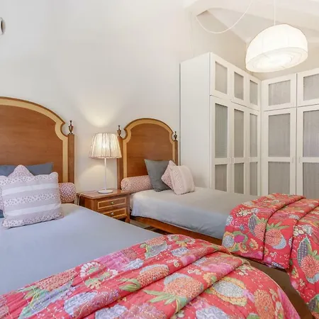 Casa Bolacha Colares