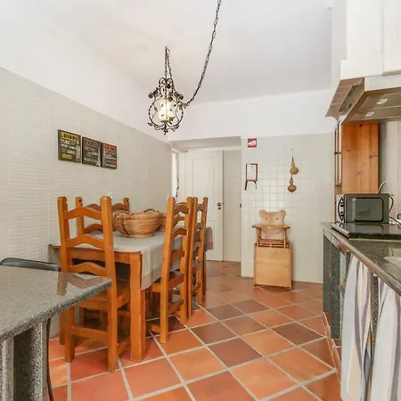 Casa Bolacha Colares
